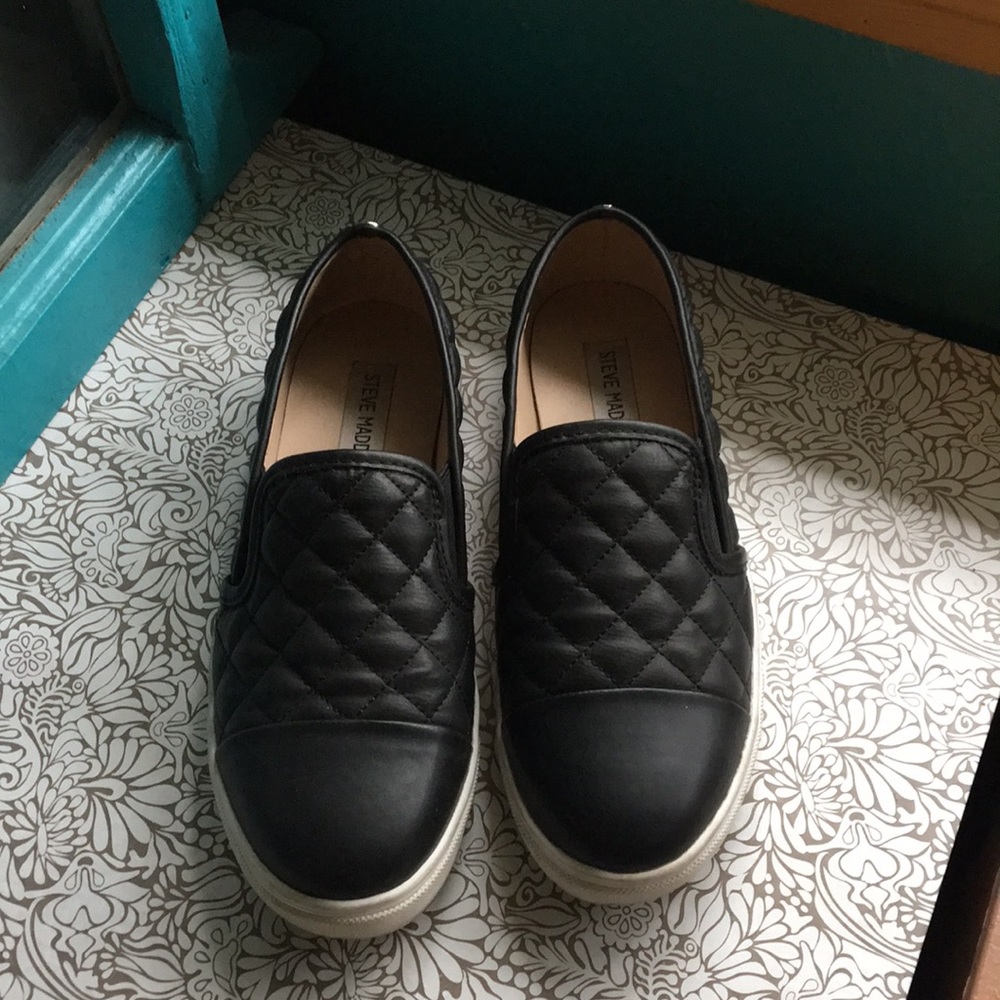 Steve Madden Slip Ons
